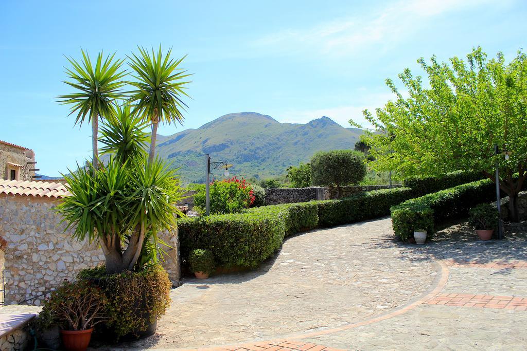 Casale Maddalena Vila Carini Exterior foto