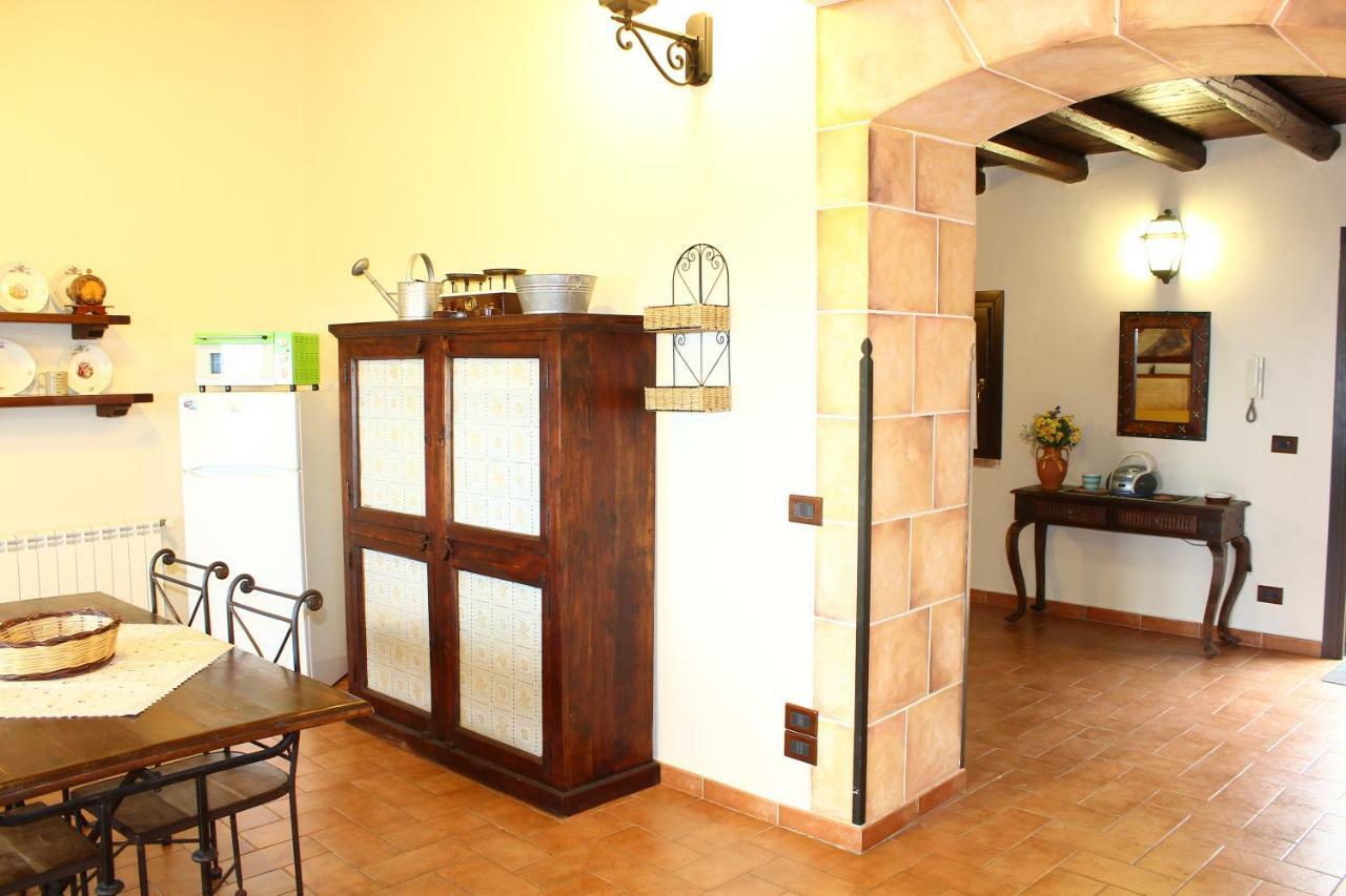 Casale Maddalena Vila Carini Exterior foto